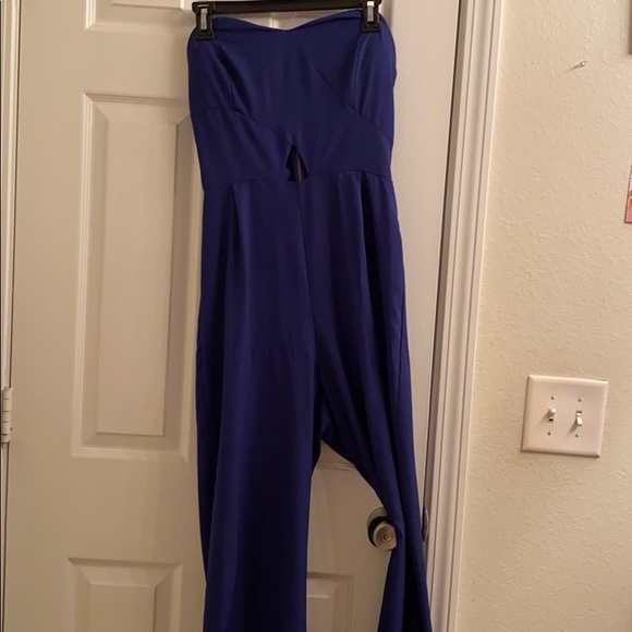 Jumpsuit - Picture 1 of 1